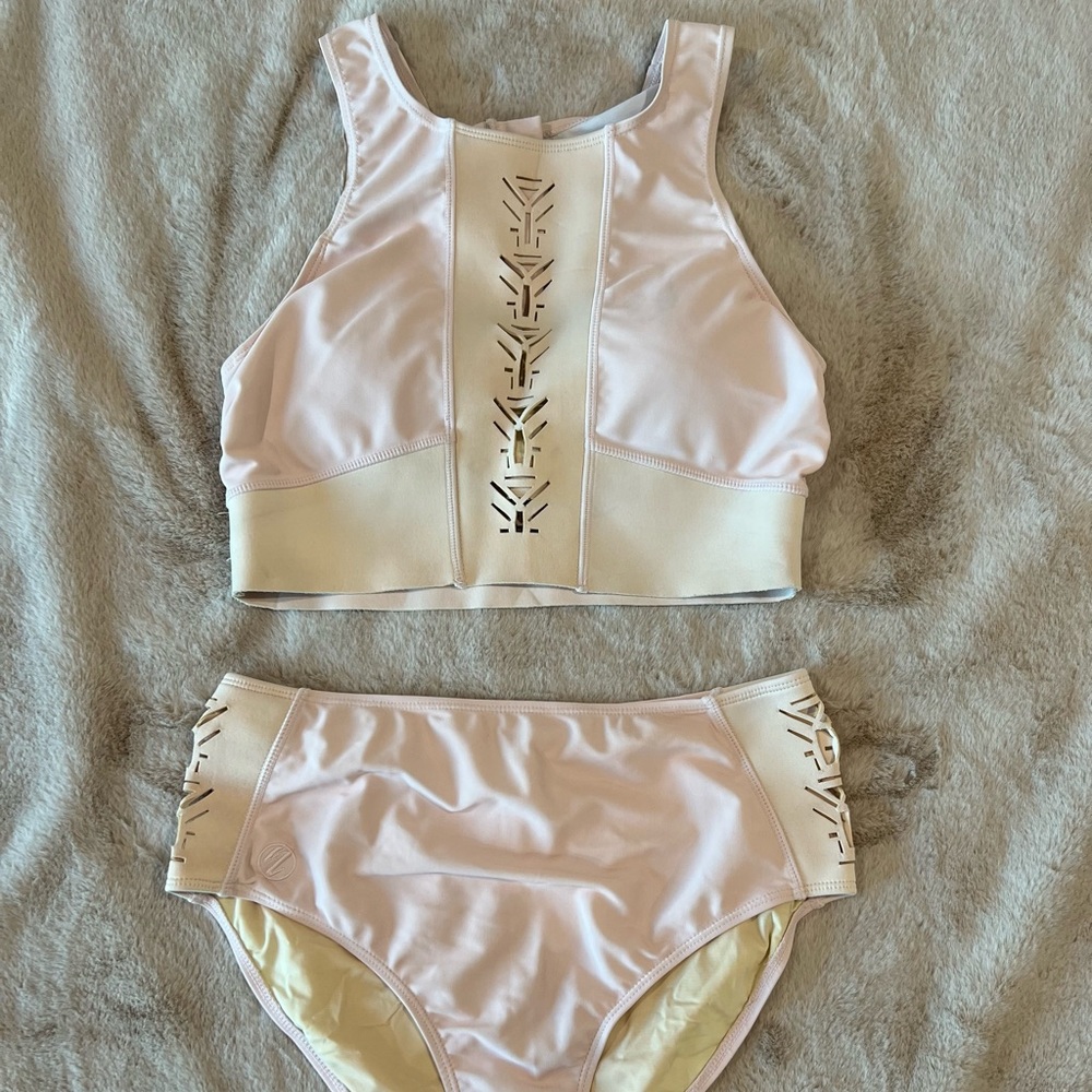 Nani Swimwear Laser Cut Highwaisted Bikini set - S